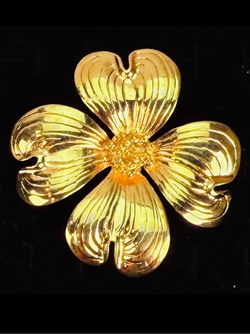 Vintage Goldtone Flower Brooch Pin